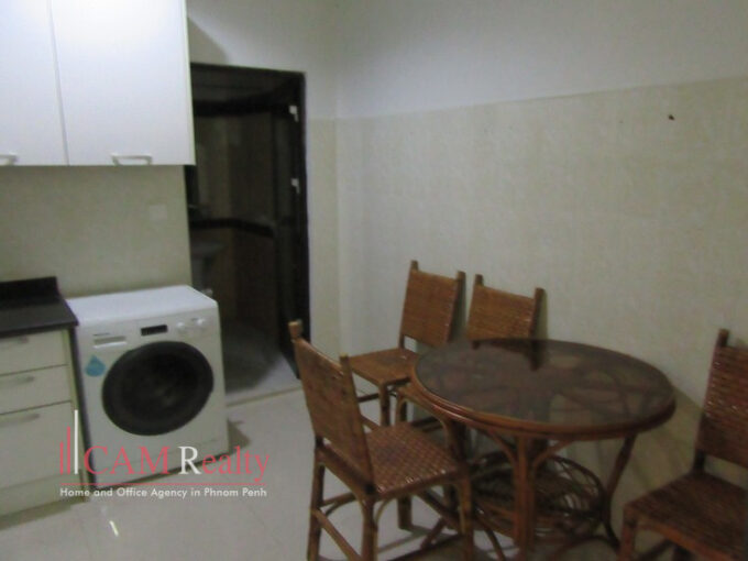 2 bedrooms apartment for rent in Russian Market area - Phnom Penh - N1015168