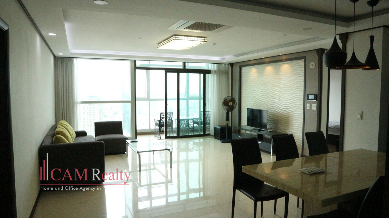 Center of BKK1 area| Spacious 4 bedrooms serviced apartment for rent in Phnom Penh| Pool, Gym, steam & sauna