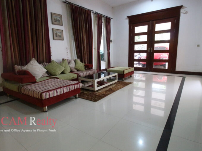 Renovated house for rent in Phnom Penh_TH1099168