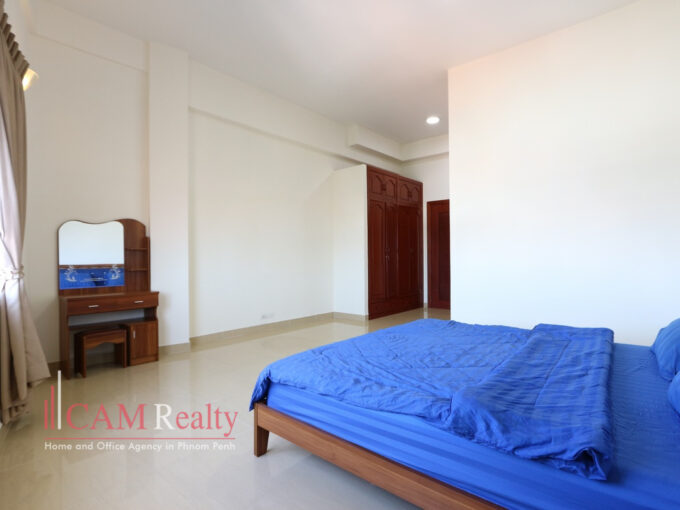 Spacious 3 bed serviced apartment for rent in Phnom Penh