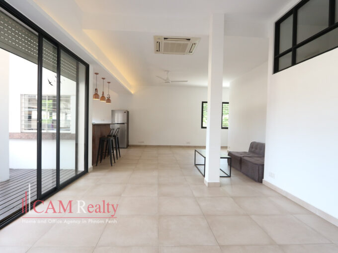 Renovated house for rent in Phnom Penh-TH1243168