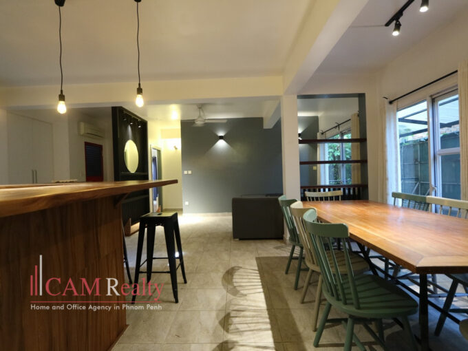 Renovated house for rent in Phnom Penh-TH1272168