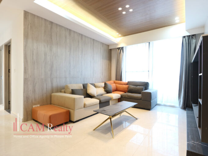 3 bedrooms serviced apartment for rent in BKK1 area Phnom Penh