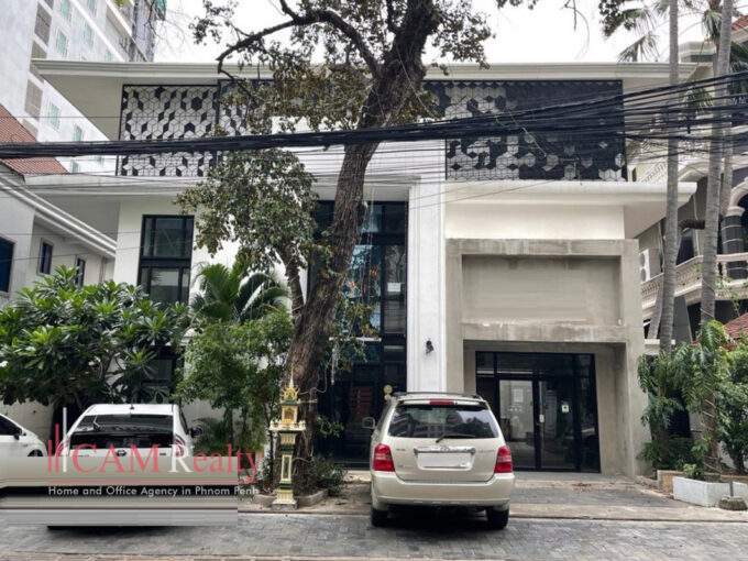 commercial villa for rent in BKK1, Phnom Penh - VL4082168