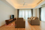 Luxious 2 bedrooms serviced apartment for rent in Chroy Changvar, Phnom Penh - N3222168