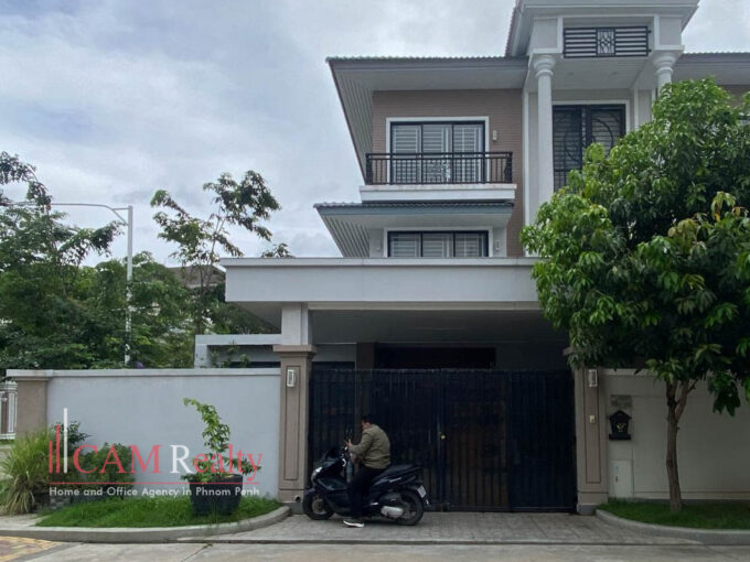 villa for rent in Borey Peng Huot Boeng Snor, Chbar Ampov, Phnom Penh - VL3261168