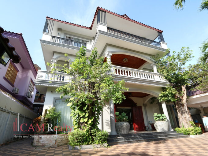 villa for rent in Sangkat Boeng Kak Ti Muoy, Khan Tuol Kork, Phnom Penh - VL3274168