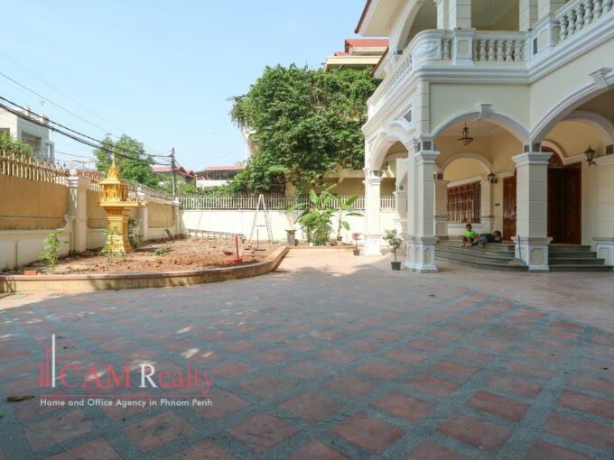 villa for rent in BKK3, Phnom Penh - VL3316168