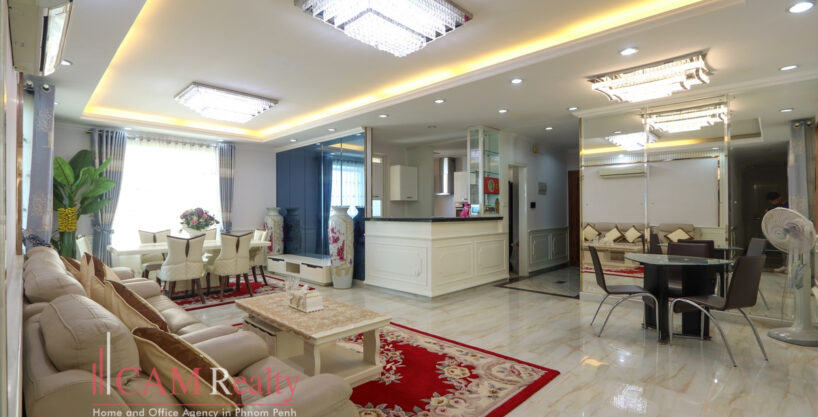 4 bedrooms condo for rent in Rose Condo, Tonle Basak