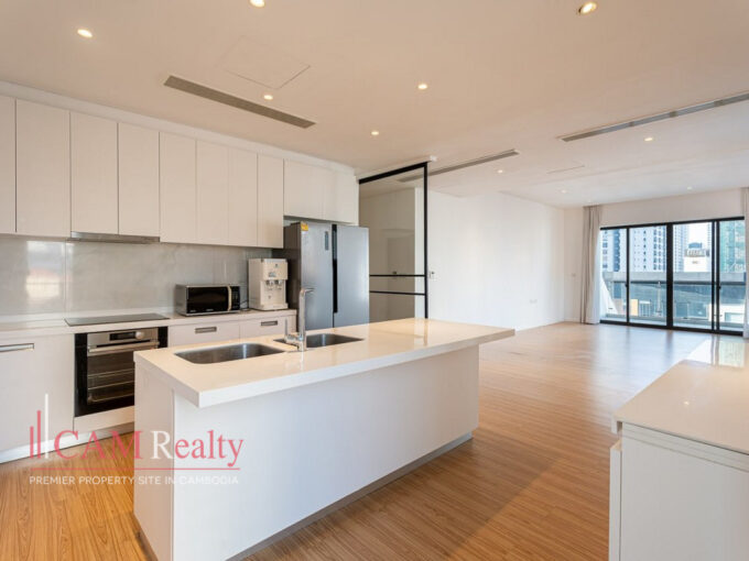 6th Floor 3 Bedroom Condo For Rent in Embassy Central