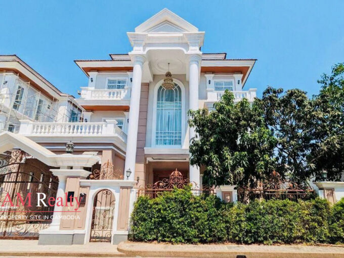 7 Bedrooms Queen Villa For Sale In Borey Peng Huoth Boeng Snor
